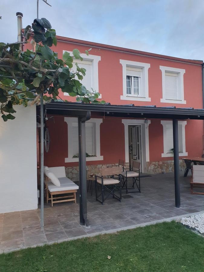 Casa Flor Delfin Ribadeo别墅 外观 照片