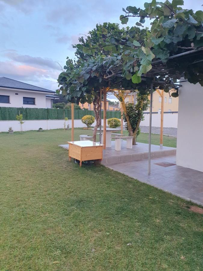 Casa Flor Delfin Ribadeo别墅 外观 照片